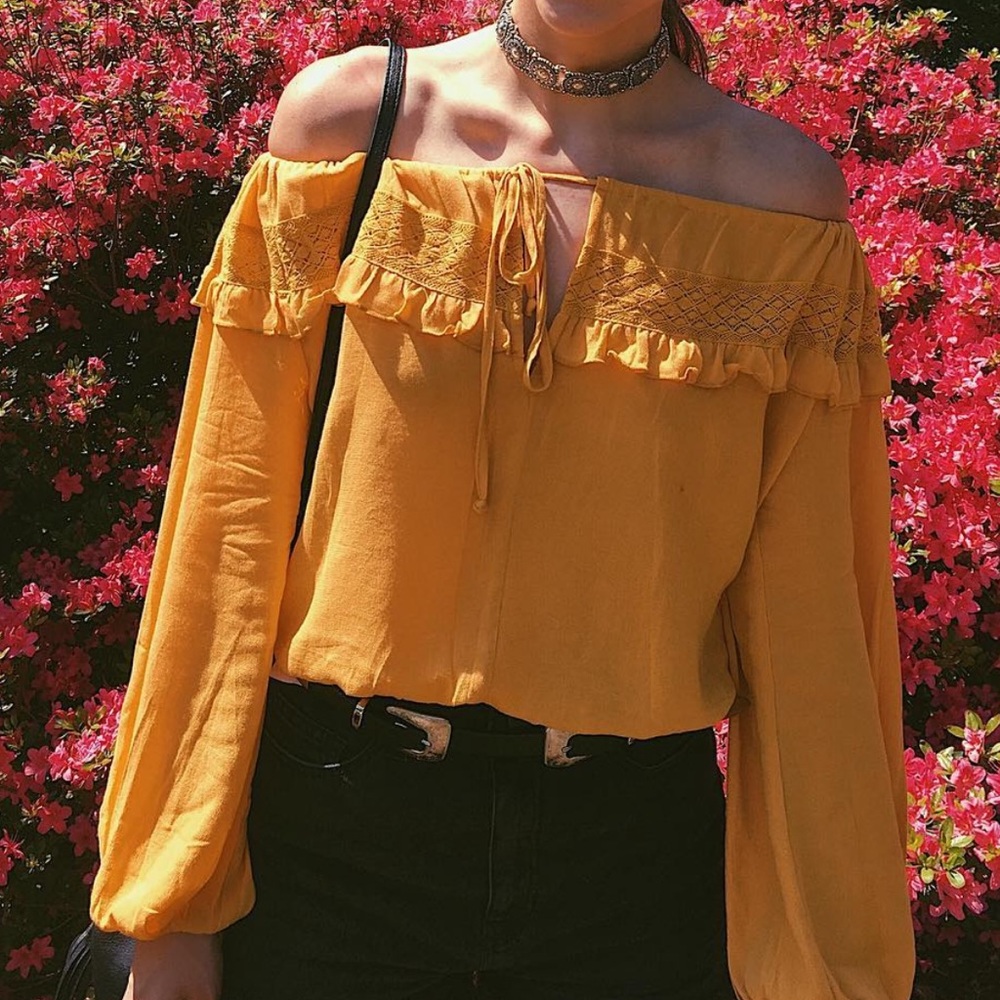 Cotton Candy LA off-the-shoulder top